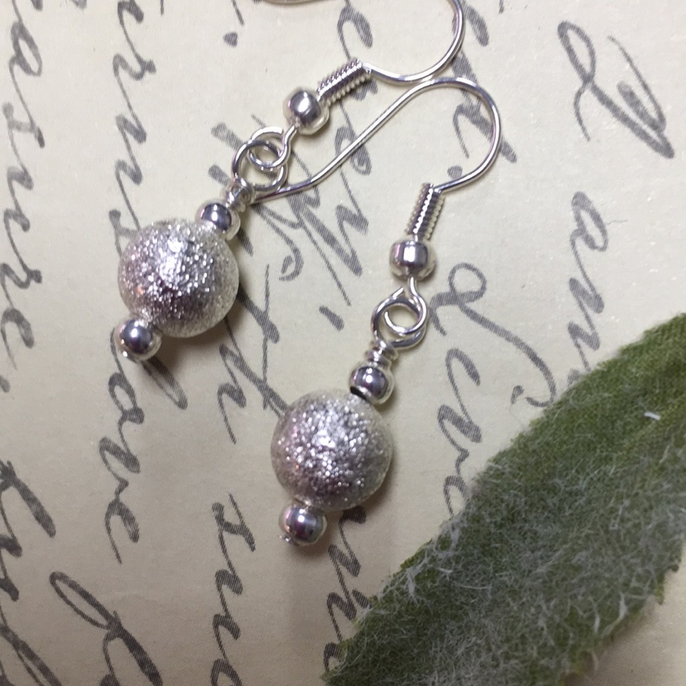 New dainty petite silver stardust NF ear earrings